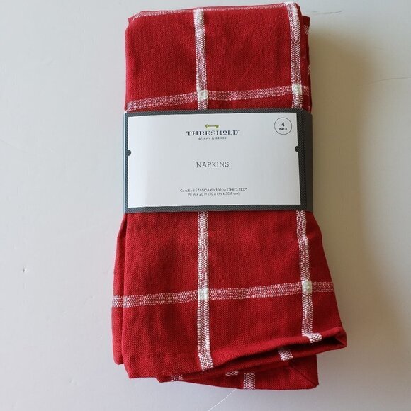 NWT - (set of 4) Red & White Window Pane 100% Cotton Material Napkins - Picture 2 of 2